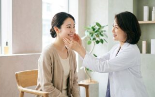【駅近＆オンライン】クリニックフォアの美容皮膚科・ポテンツァ・内服薬の料金と口コミ